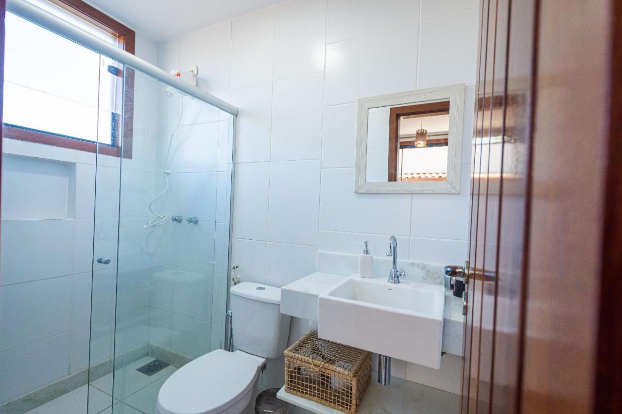 Casa Espetacular Entre Geriba E Ferradurinha - Wifi 200Mb - Piscina Do Codominio - 700 M Da Praia - Garagem - 4 Suites - Area Gourmet Privativa - Cozinha Equipada - Area Kids - Portaria 24H - Ar Condicionado Búzios Eksteriør billede